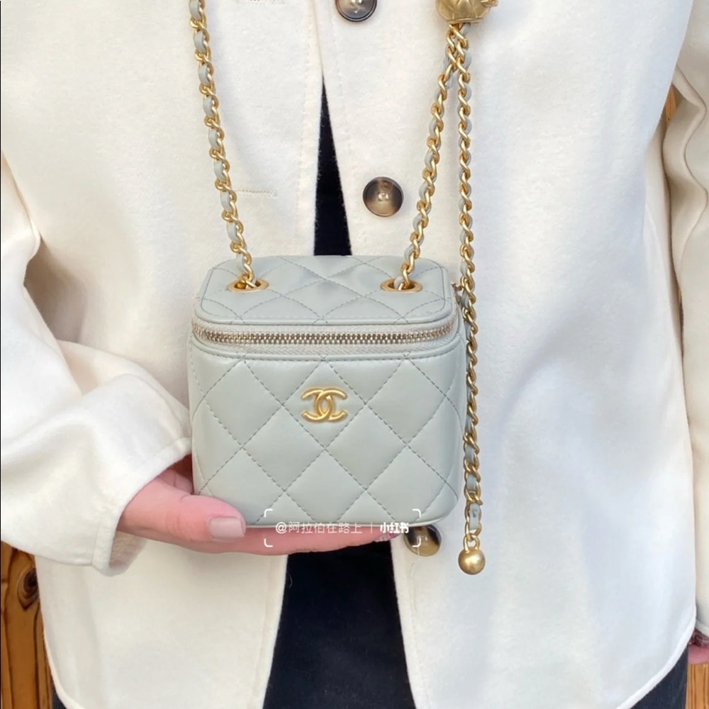 Authentic Chanel Mini Vanity Grey pearl crush